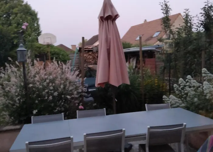 Bugatti 4 Chambres- 4 Lits Doubles Alloggio in famiglia *